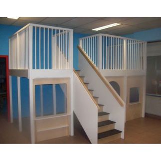 Speelwerkvloer wit trap midden