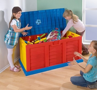 Bontgekleurde REUZENKIST nr.1 met inhoud