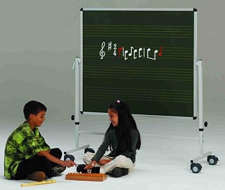 Verrijdbaar bord met notenbalken NT4